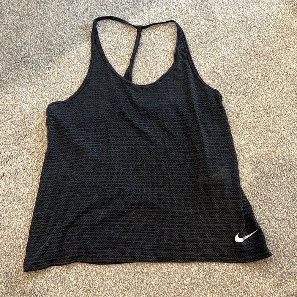 Nike tank